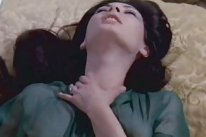Fenech - la signora jogar benefício em (1974) assistir filmes pornográficos russos antigos