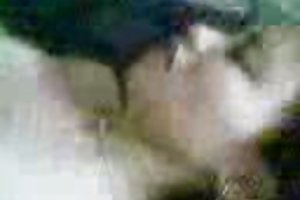 Malaio gangbang a viúva de um filme porno online