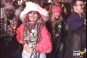 Mamas um piscar mardi gras assista a filmes pornôs um esboço
