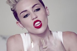 Miley ciro - não podemos parar pornografia no trabalho