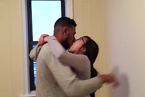 Coreano estudante beijos com ela o primeiro negro um de cara. porno rolos