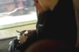Em transportes públicos 3 muito vídeos de sexo