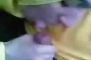 Hijabi peituda assistir porno com velhos