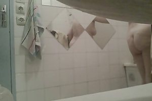 Venezuela dans la sala de bain porno de homens assista o vídeo