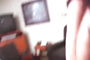2 strap-on para 1 de idiota - como um tlh de belo vídeo de sexo pornô