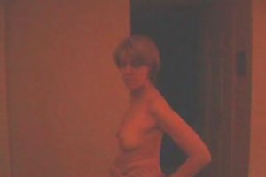 A esposa de tira e se masturbando filme pornô de qualidade russo meninas online