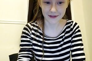 Webcam adolescente loira russo cruel vídeo pornô assista