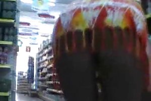Upskirt nenhum supermercado sem calcinha os antigos vídeos porno online