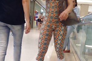 Ginásio pornô no rosto