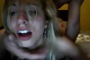 A loira recebe seu cu rasgado porno rolos 40