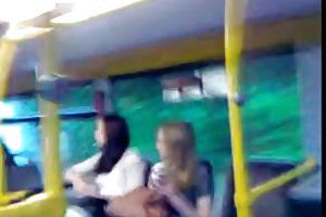 Pau flash com o fim antes de 2 meninas em autocarro vídeo pornô dormindo de meninas online