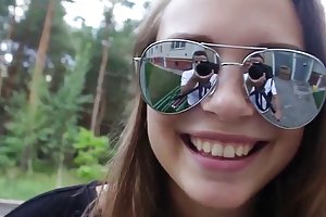 Menina vídeo pornô online de luz
