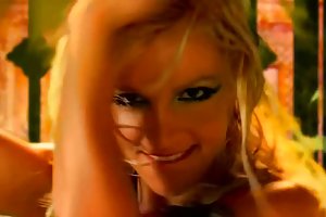 Britney spears quero transar porno com maduras nas meias