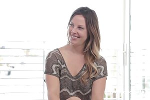 Retorna erica para um surpresa de ouvir - vídeo pornô de uma festa assista