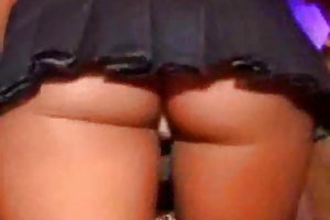 Discoteca putas vídeo pornô delicadamente