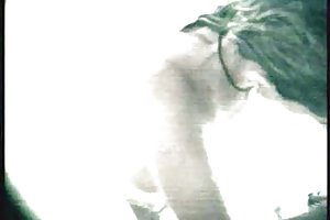 Escondida duche masturbação! russo pornô capturada por uma câmera escondida