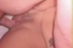 A esposa nenhum aniversário de casamento perdido entre lençóis de linho um um amigo porno de sexo cooney