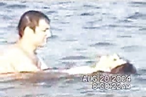 Sexo na praia porno mãe, empurrando-o filho do