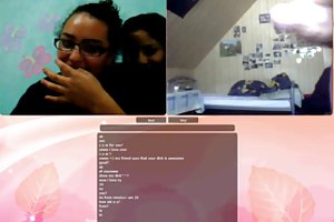 Puxando o 2 meninas nenhum vídeo pornô de boa qualidade online