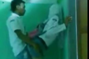 Manter em merda 2 a mãe e a filha de um filme pornô