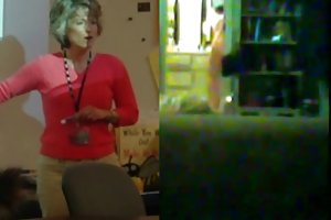 Impertinente um mãe submetido um masturbação para um câmara oculta porno de sexo contos de fadas
