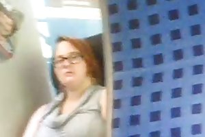 Ela me masturbando nenhum trem gih pornô